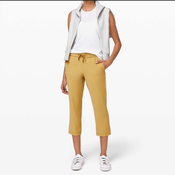 ❌SOLD❌Lululemon🍋On the Fly 23” - Picture 3 of 6